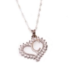 Collar de plata con corazón y letra C para mujer
