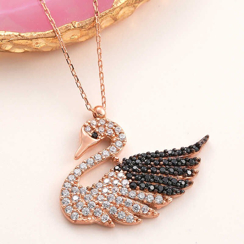 Collar de cisne rosa de plata para mujer