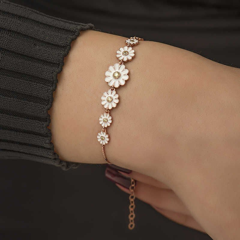 Silver Rose Row Daisy Women's Bracelet