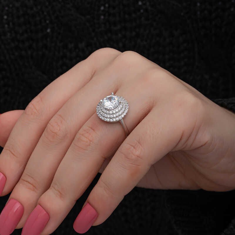 Anillo de plata Anturaj para mujer con tres hileras de piedras
