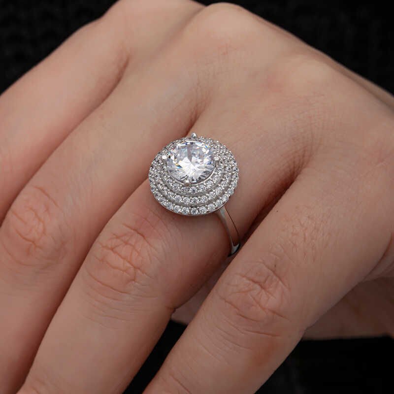 Anillo de plata Anturaj para mujer con tres hileras de piedras