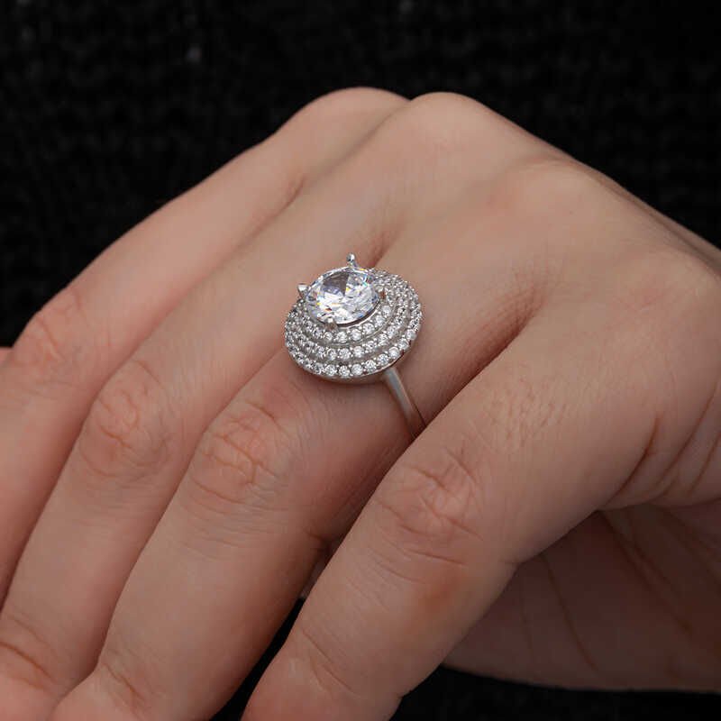 Anillo de plata Anturaj para mujer con tres hileras de piedras