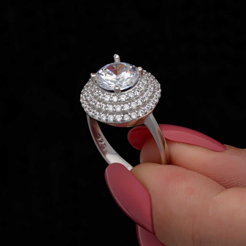 Anillo de plata Anturaj para mujer con tres hileras de piedras