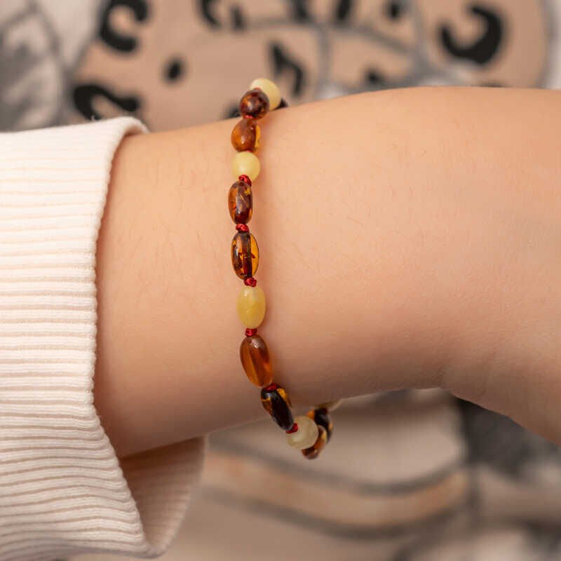 Baby Drop Amber Bracelet