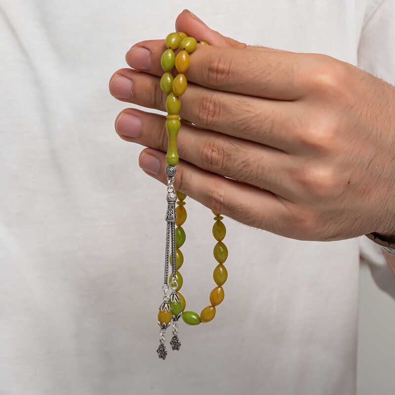 Silver Tassel Tightened Amber Prayer Beads