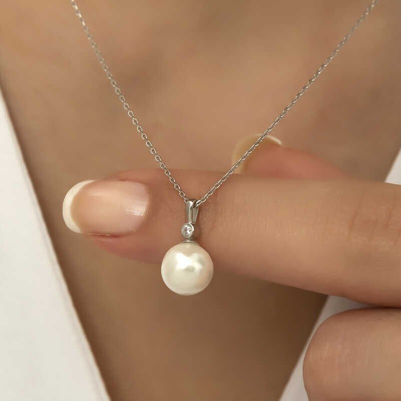 Silver Round Pearl Women's Necklace