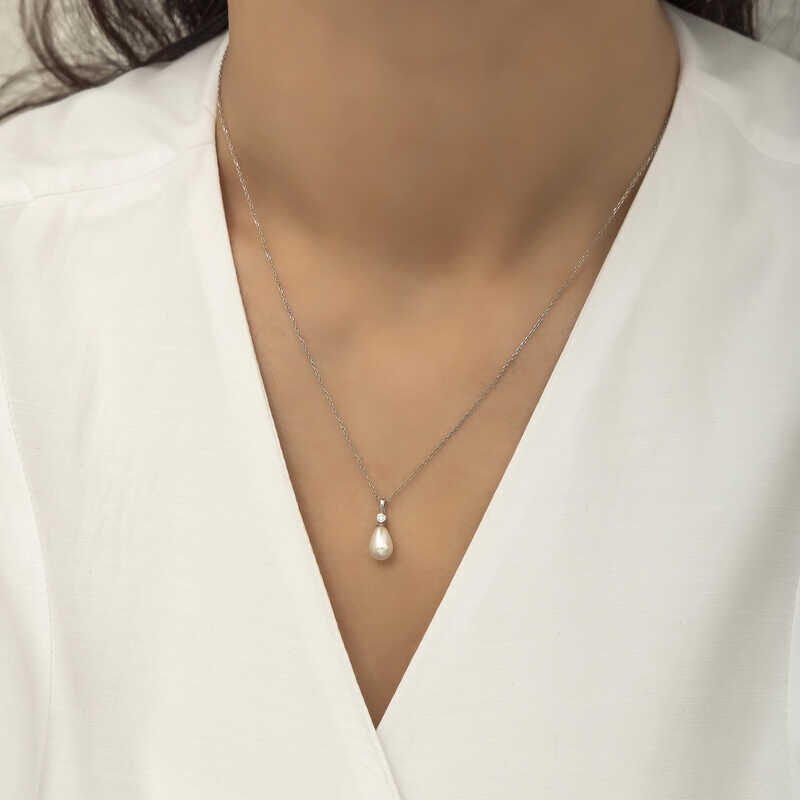 Silver Drop Pearl Women's Necklace