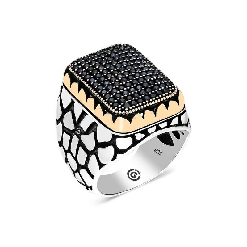 Anillo cuadrado de plata con circonita negra para hombre