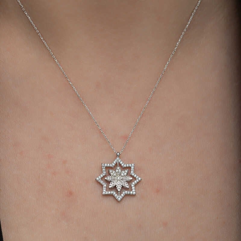 Silver Snowflake Women's Necklace