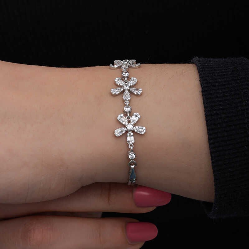 Silver Baguette Flower Patterned Women's Bracelet