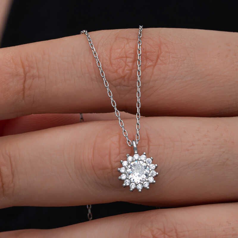 Silver Minimal Round Anturaj Women's Necklace