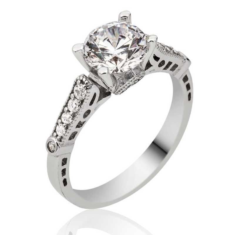 Anillo de plata con una sola piedra para mujer