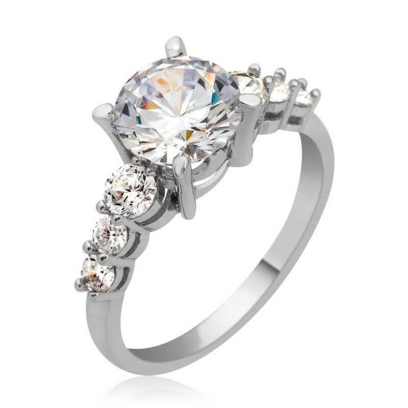 Anillo de plata con una sola piedra para mujer