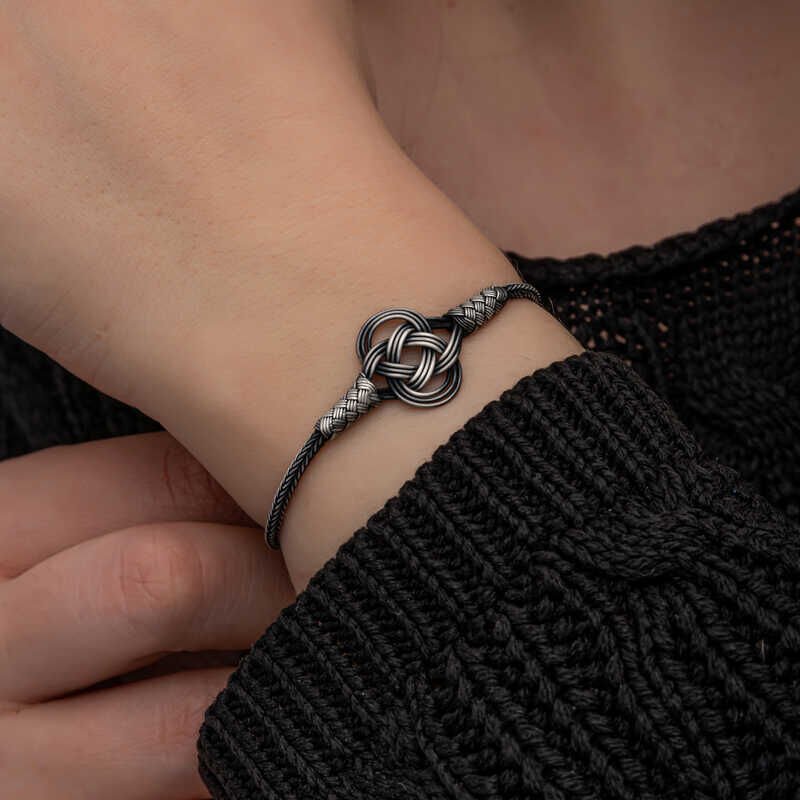 Pulsera tejida Kazaziye de plata