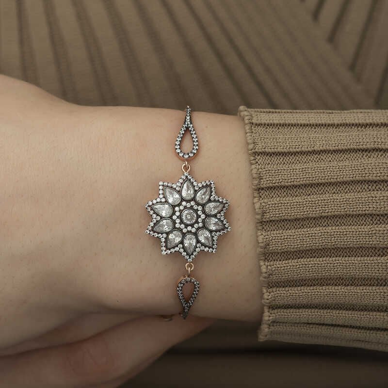 Silver Rose Flower Patterned Diamond Mount Bracelet