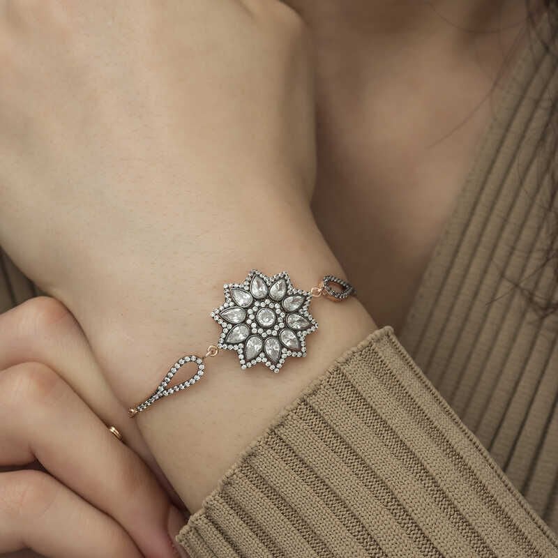 Silver Rose Flower Patterned Diamond Mount Bracelet