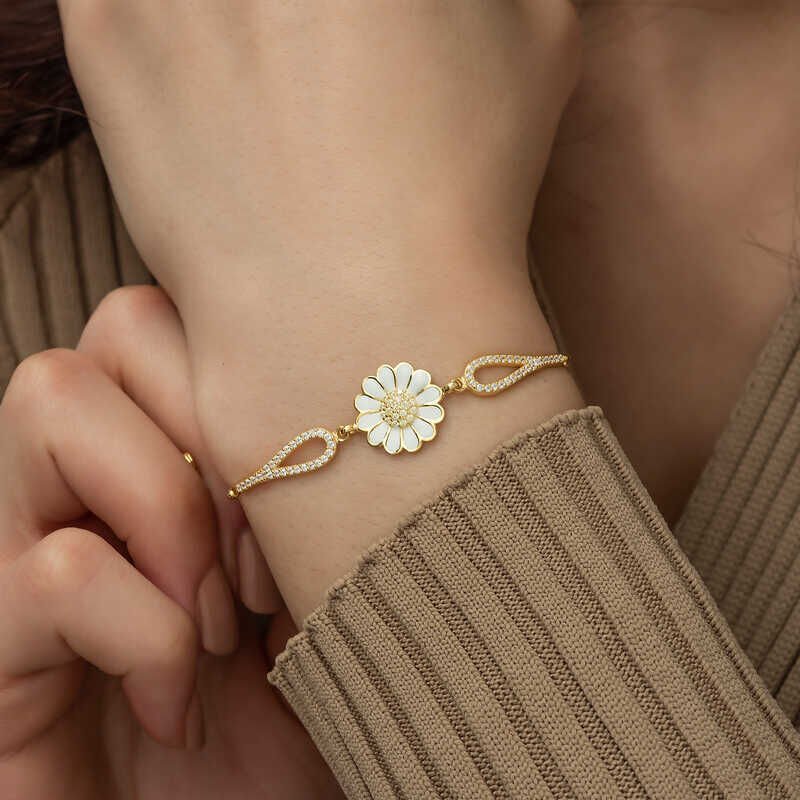 Silver Gold Daisy Bracelet