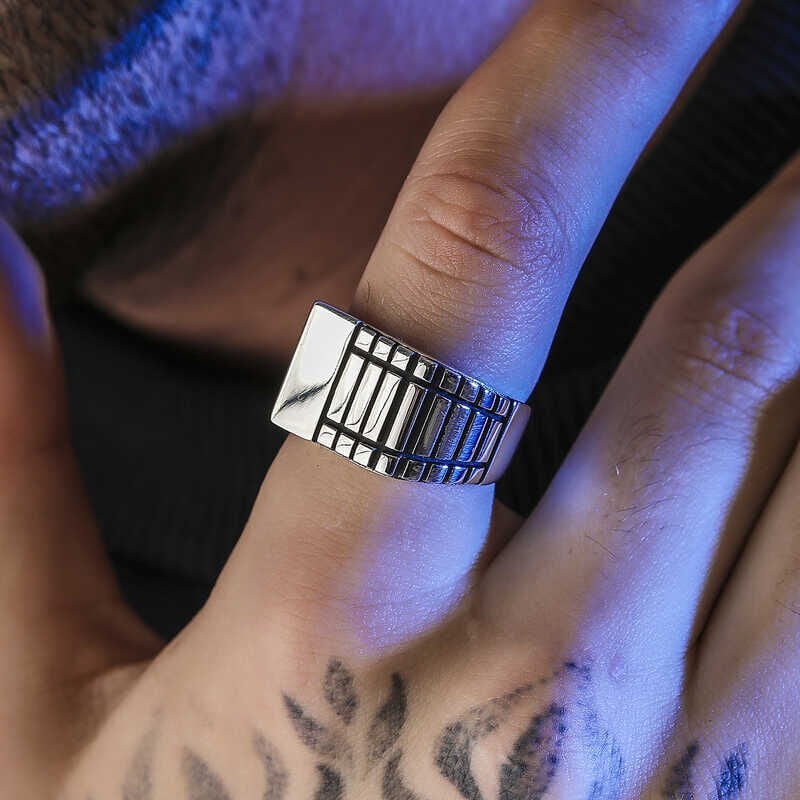 Silver Patterned Men's Ring