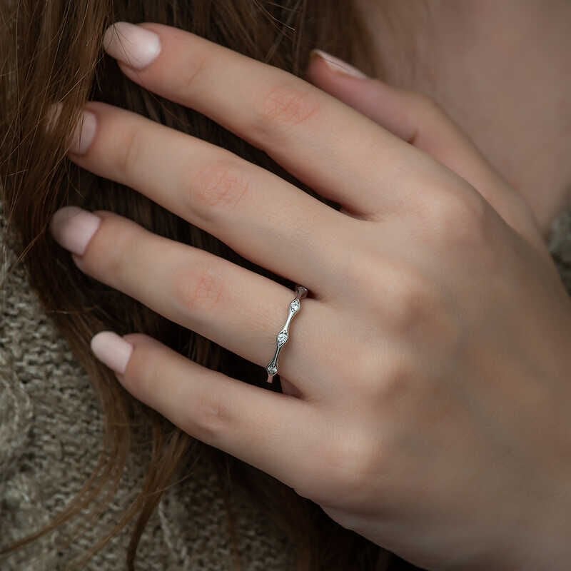 Silver Five Stone Shuttle Ladies Ring