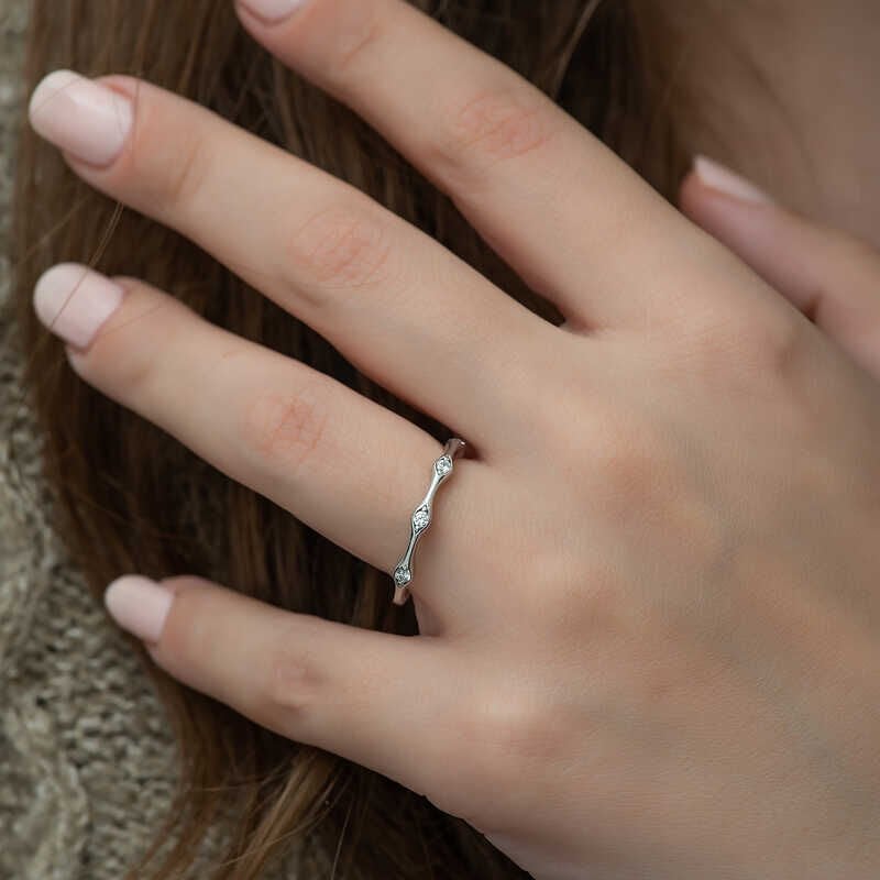 Silver Five Stone Shuttle Ladies Ring