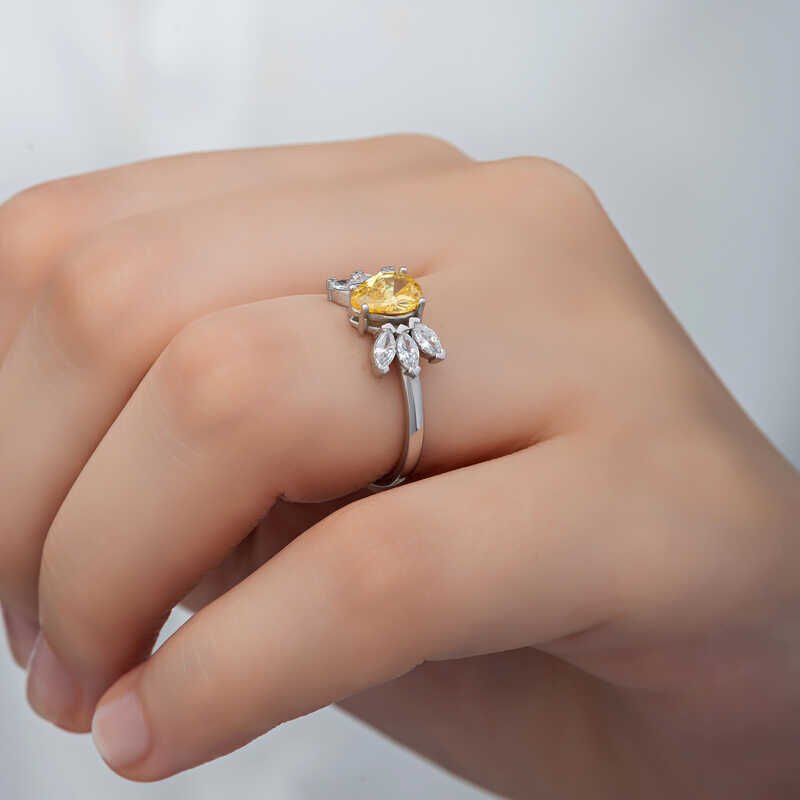 Silver Yellow Drop Zircon Stone Women's Ring